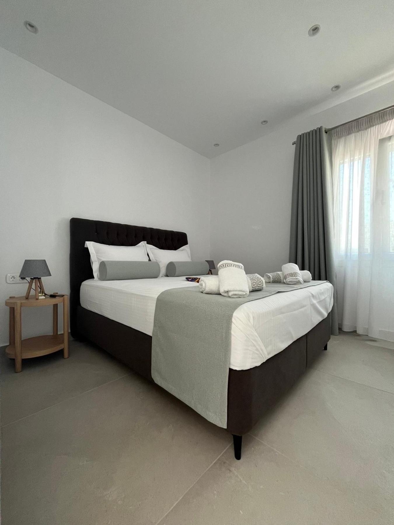 Podotas Group Hotel Kamares  ภายนอก รูปภาพ